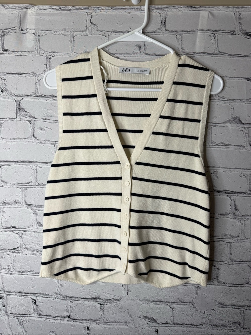 ZARA Cream & Black Striped Knit Button Front Vest size large